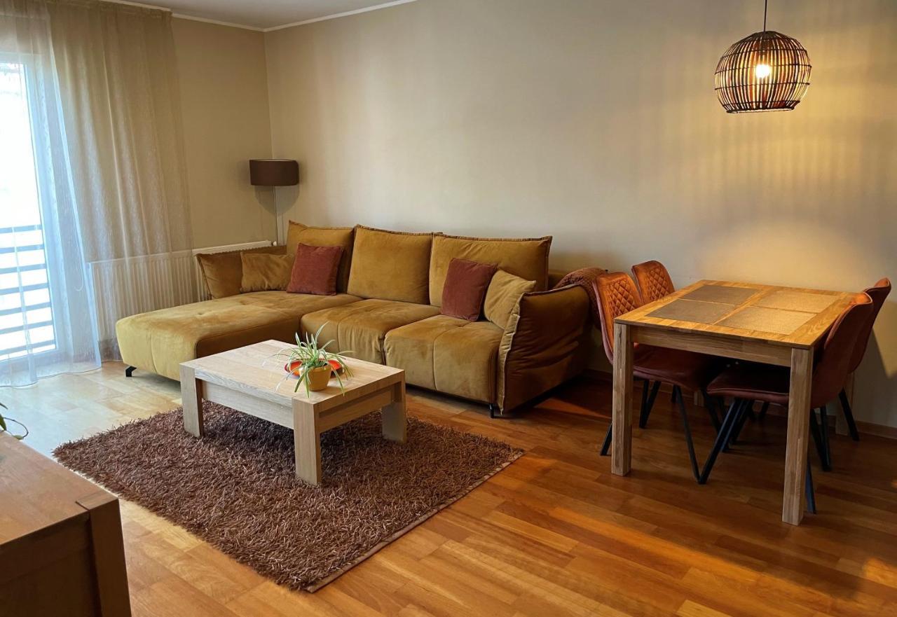 Kuressaare Holiday Apartments Extérieur photo