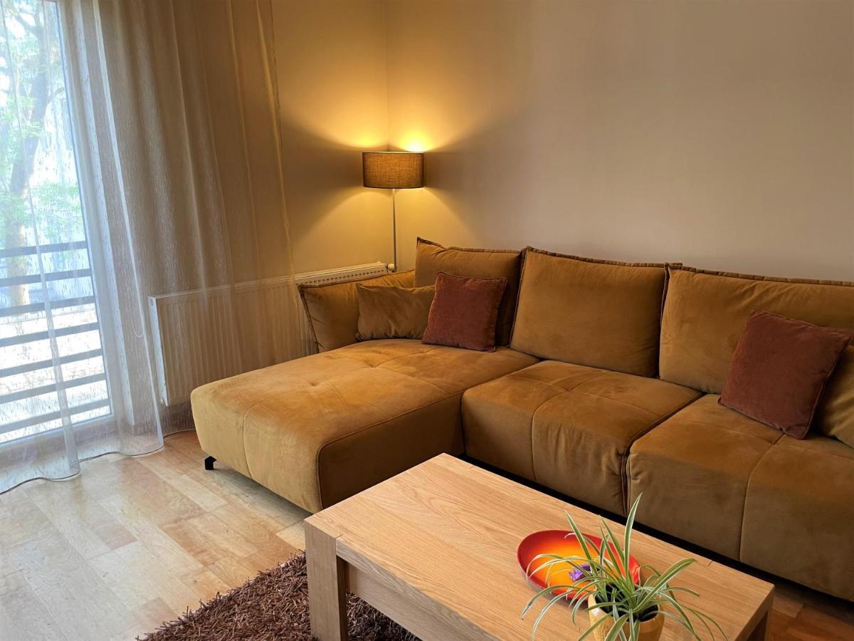 Kuressaare Holiday Apartments Extérieur photo